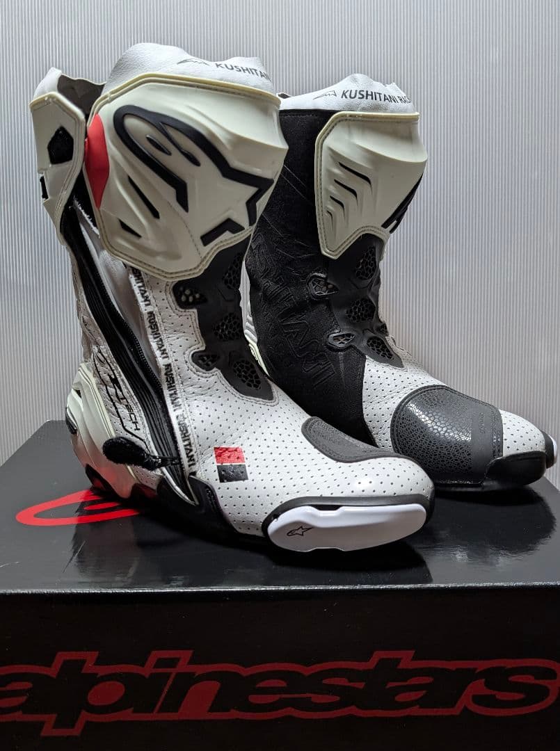 ✿初売り Alpinestars Supertech Rクシタニプロトコア43