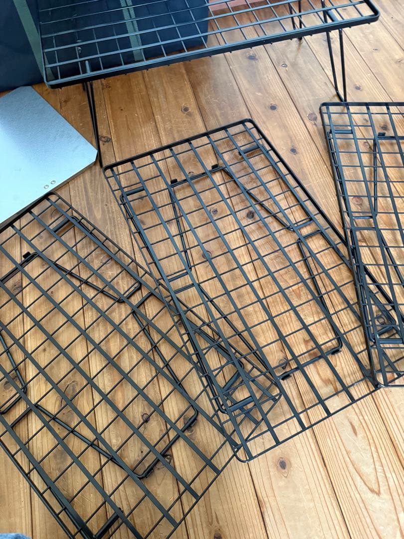 ほぼ新品！ユニフレーム　フィールドラック4本　天板1枚　バック付き