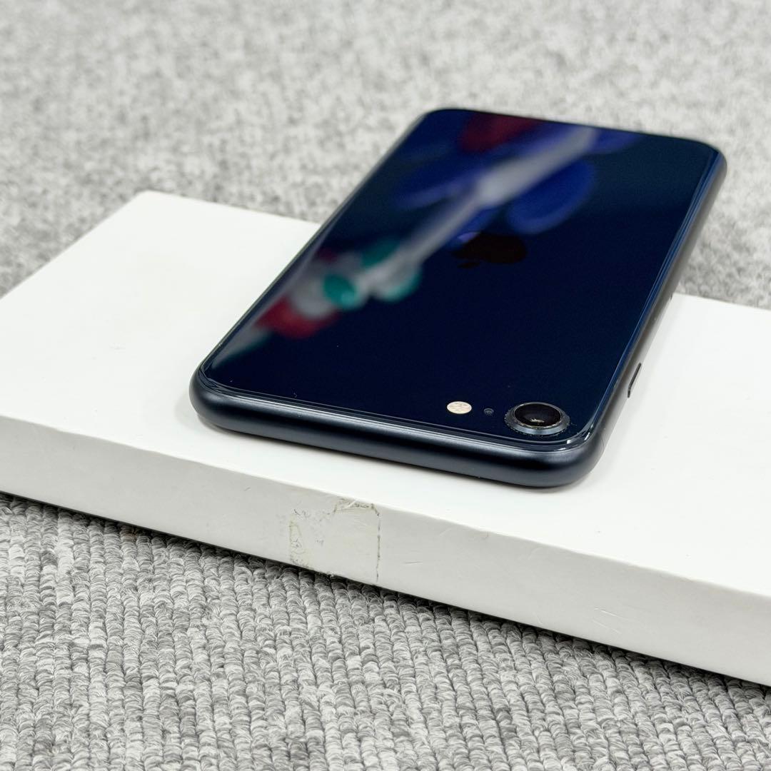 美品iPhone SE3 256GB ミッドナイト SIMフリー