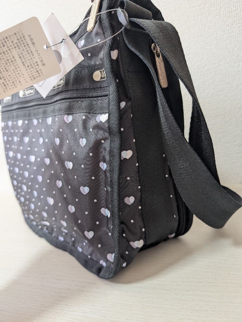 【未使用】LeSportsac ショルダーバッグ ハート　ポーチ　黒
