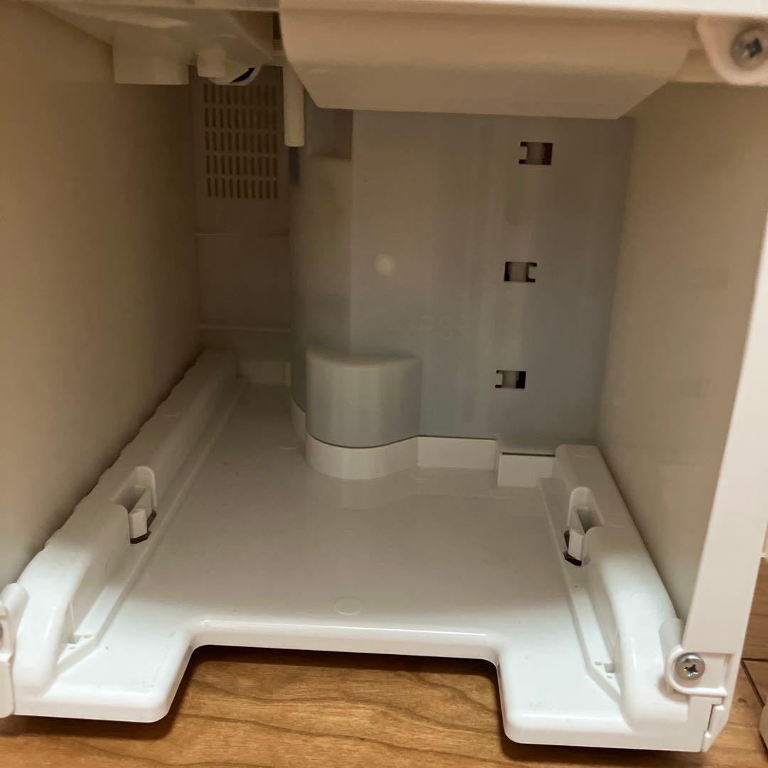 Panasonic ハイブリッド除湿機 ナノイー　2016年度製