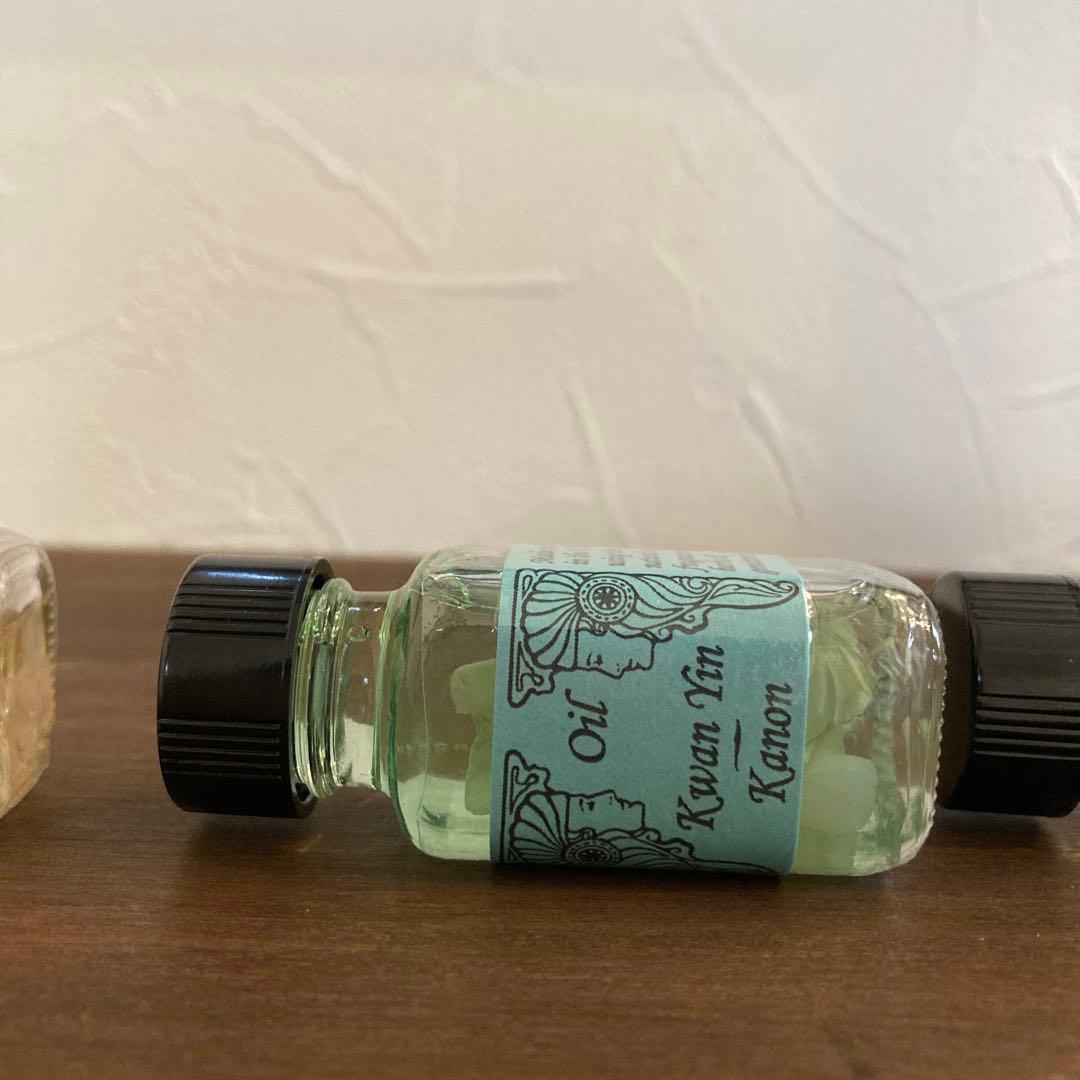 アンシェントメモリーオイル　女神