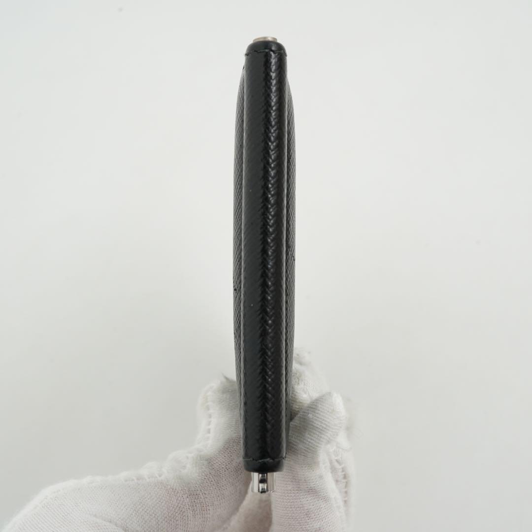 ✨未使用に近い・箱保証書付き✨　PRADA マネークリップ　サフィアーノ　ロゴ