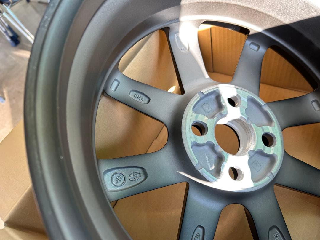 160系　カローラアクシオ　WXB 純正16インチ アルミホイール　新品未使用