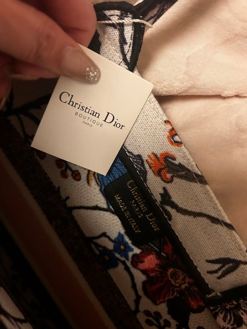 【A4サイズも入ります‼️】花柄トートバッグ