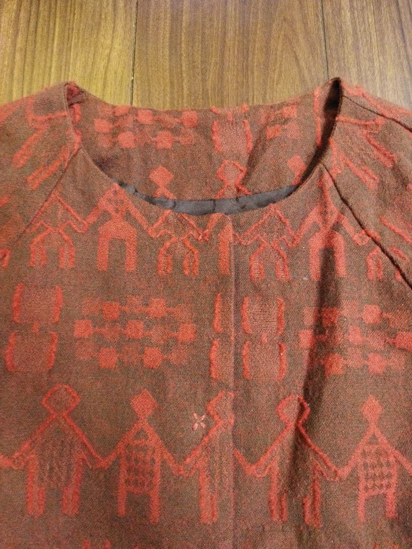 美品♪根々 ジャガード織り つながる ショートコート ジャケット