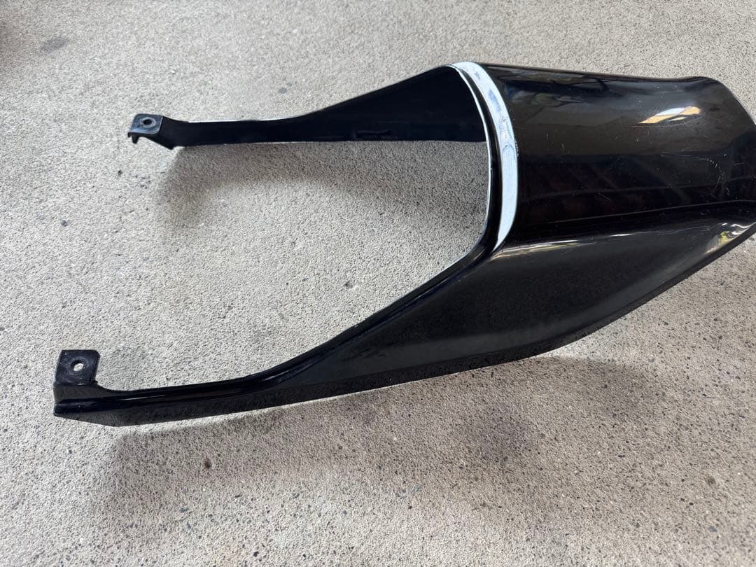 ゼファー400 ブラック フェンダー プラスチック製