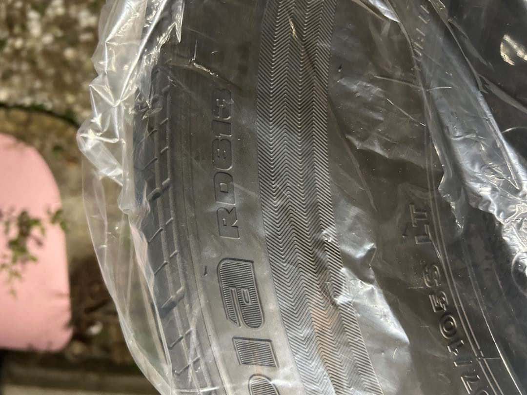 ハイエース　195/80R15 タイヤホイール4本セット　新車外し