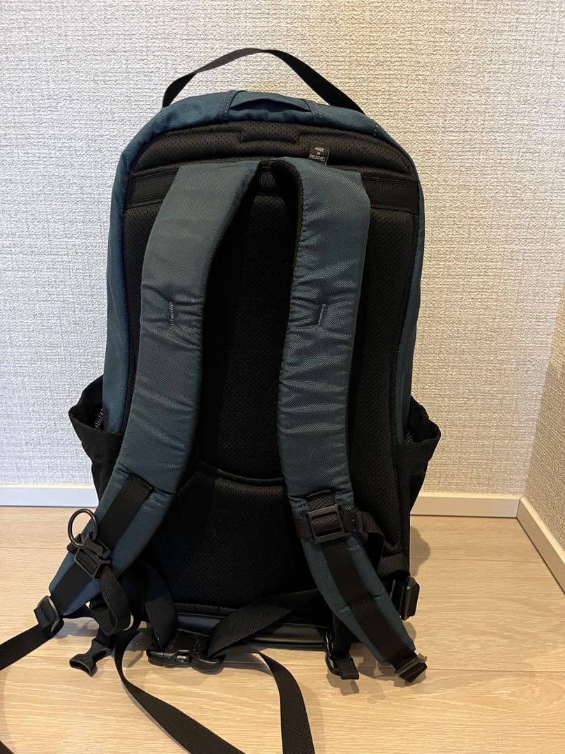 ARC'TERYX Mantis 26 ネイビー