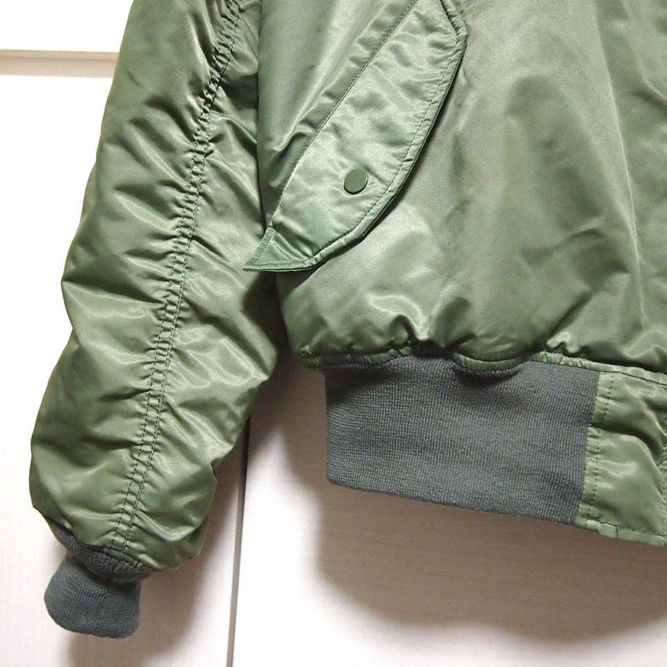 90s美品★XL　KNOX ARMORY　リバーシブル　中綿　MA-1　オリーブ