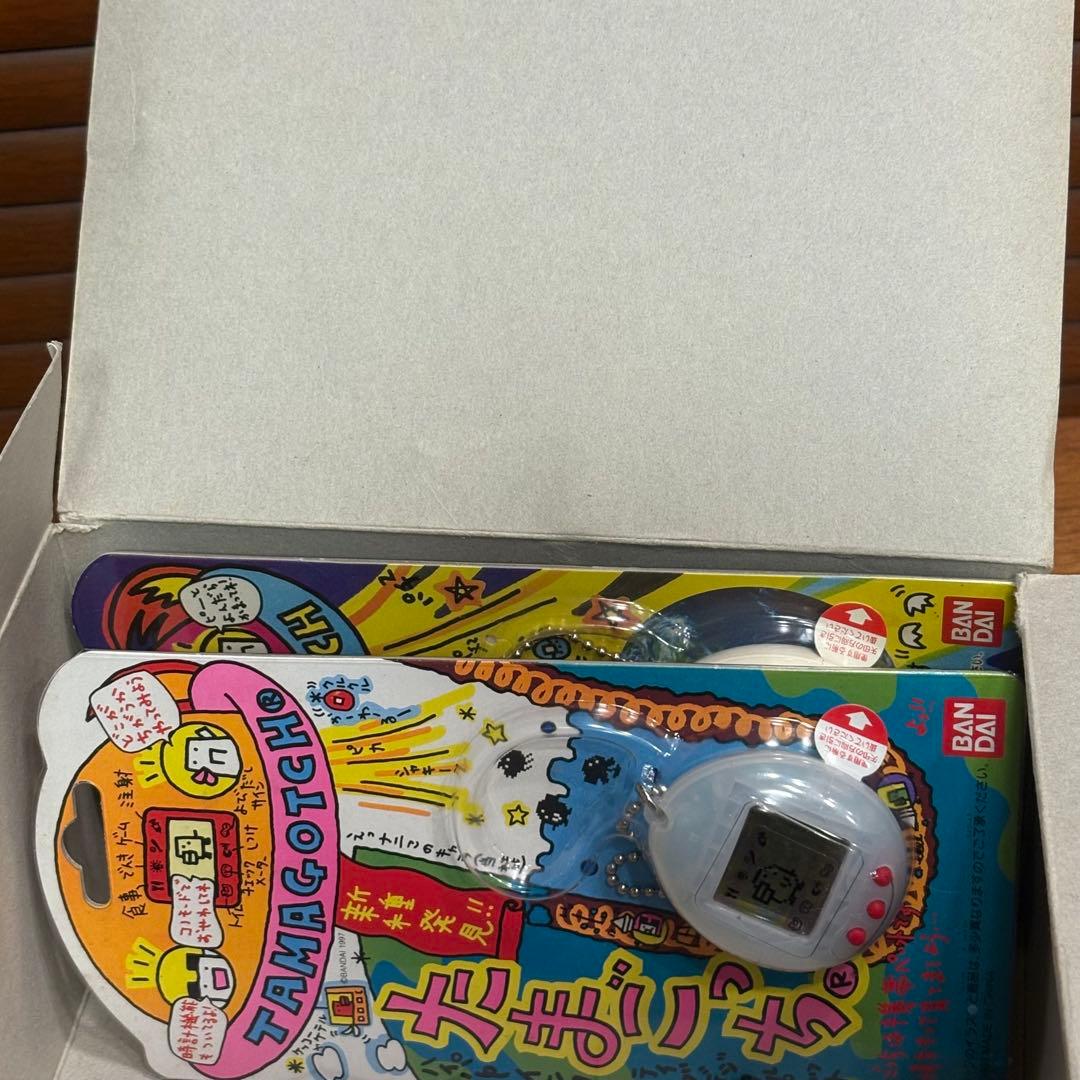 当時物箱付☆新品☆1996年☆初代たまごっち他セット
