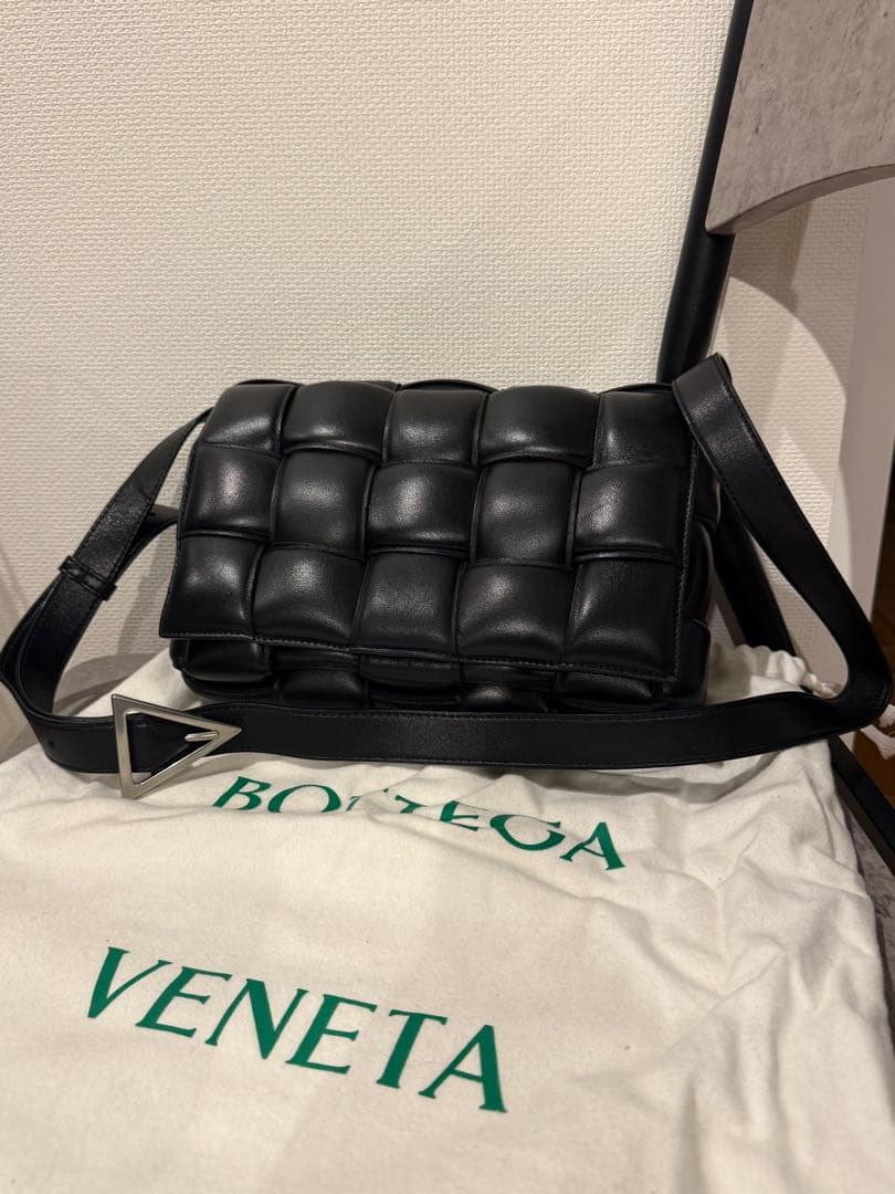 Bottega Veneta パデット カセット　ショルダーバッグ