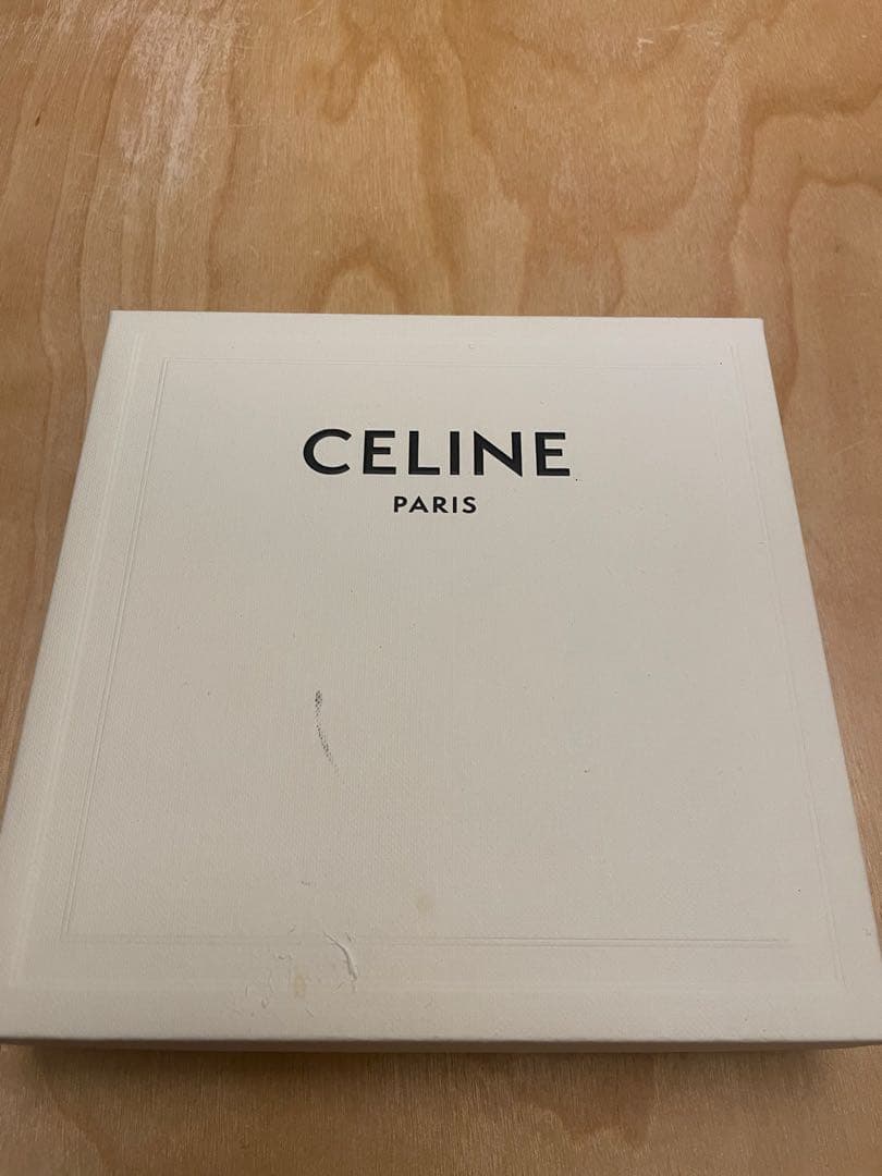 CELINE財布