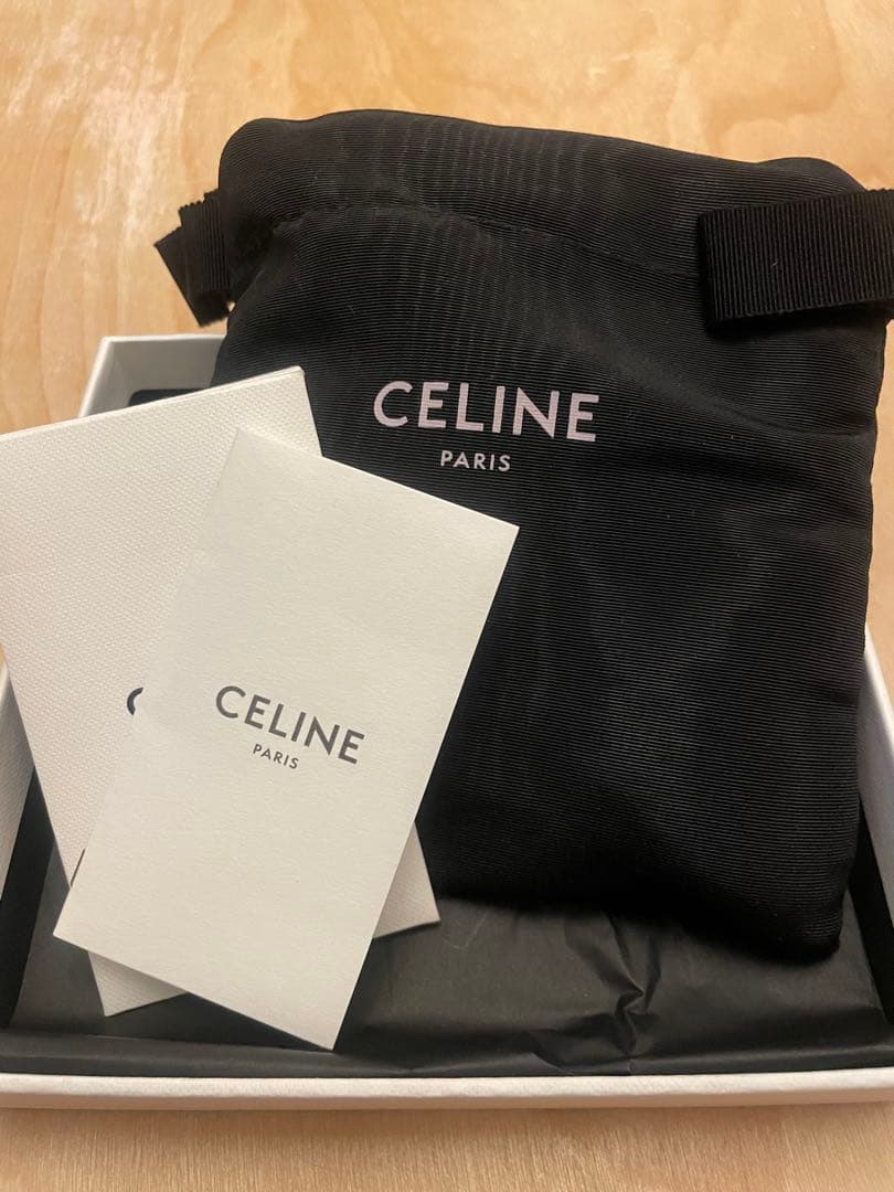 CELINE財布
