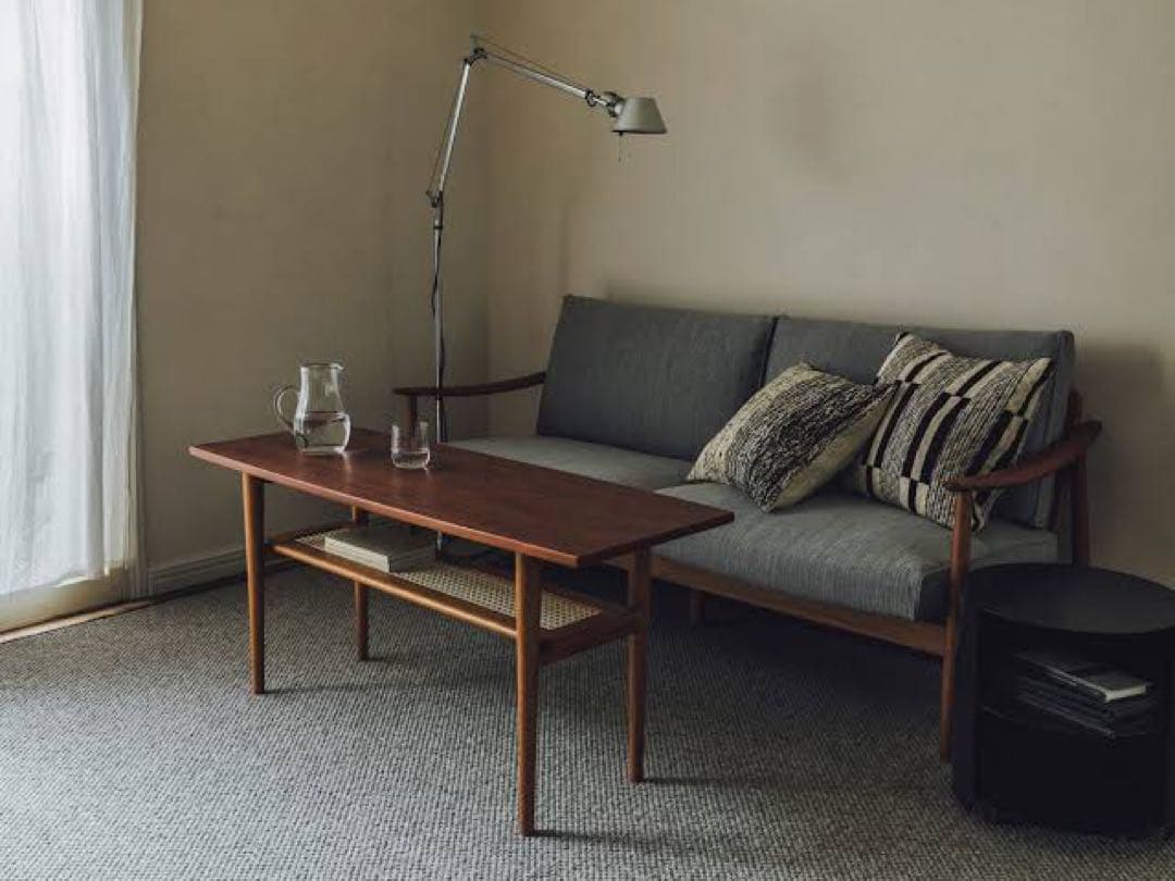 アクタス　H.W.F. ローテーブル　マホガニー材/メンテナンスワックス