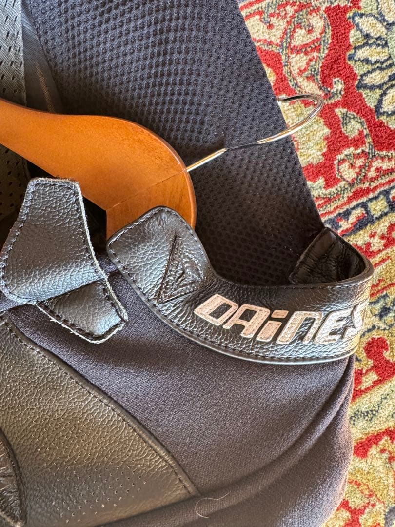 Dainese ブラック革ツナギ