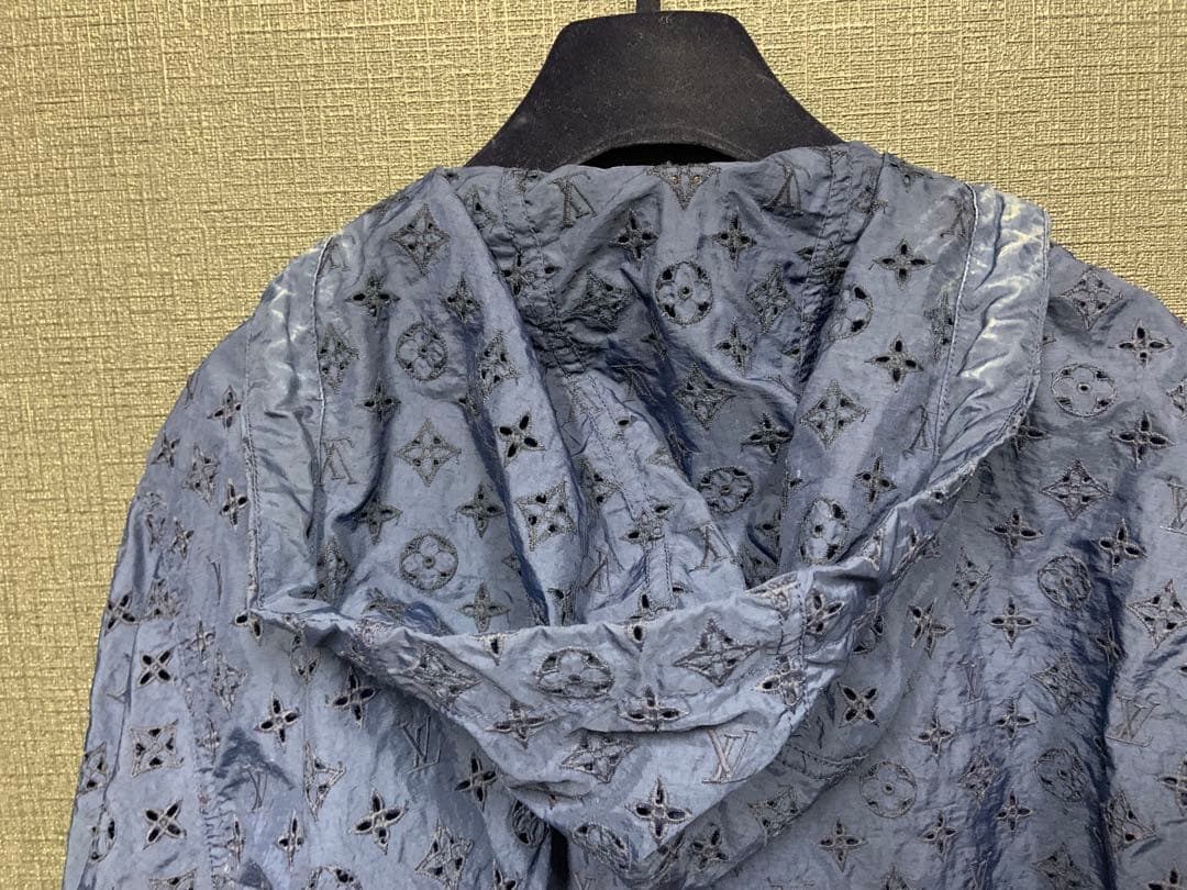 LOUIS VUITTON モノグラムパーカー　34