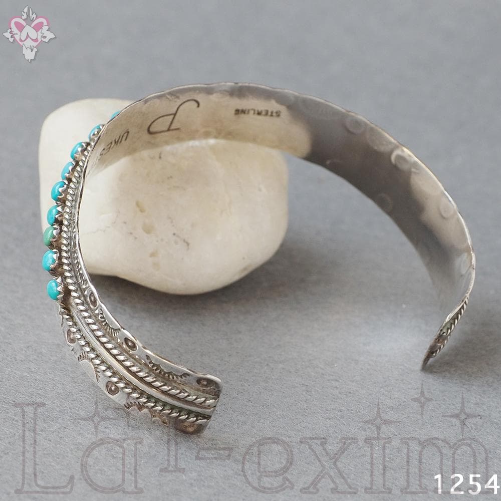 ターコイズ ２１個 シルバー 銀 インディアンジュエリー ズニ族 刻印 バングル