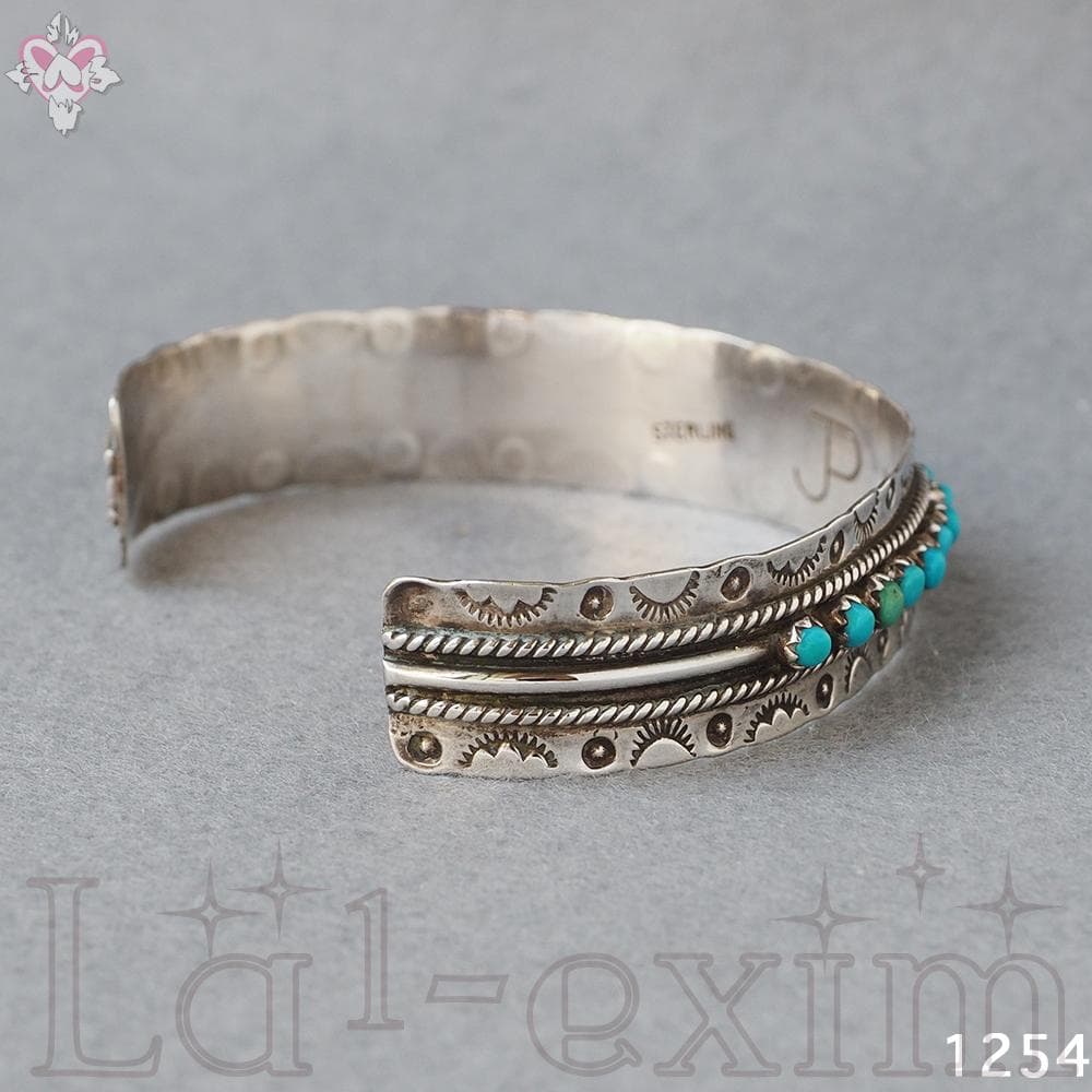 ターコイズ ２１個 シルバー 銀 インディアンジュエリー ズニ族 刻印 バングル
