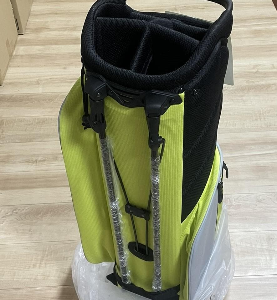 TaylorMade テーラーメイド シティテック スタンドバッグ UN040