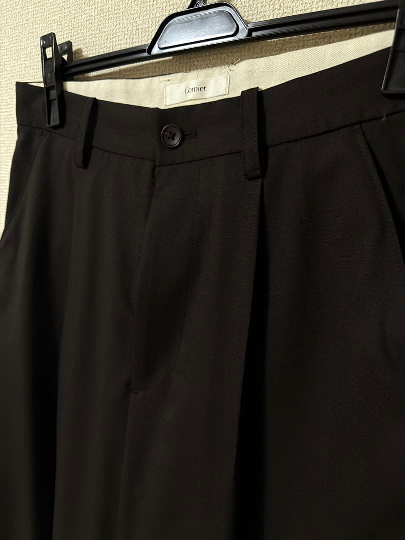 Cornier（コルニエ） WORSTED WOOL WIDE PANTS