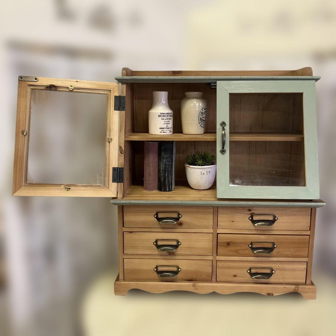アンティークなガラス扉のキャビネット6ドロワー ミントグリーン木製キャビネット