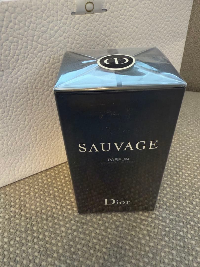定価18,370円⭐︎Dior Sauvage ソヴァージュ パルファン 60ml