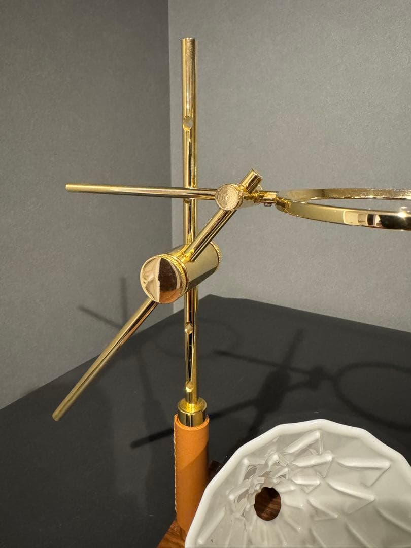 Holzklotz コーヒー　ドリップスタンドとドリッパー