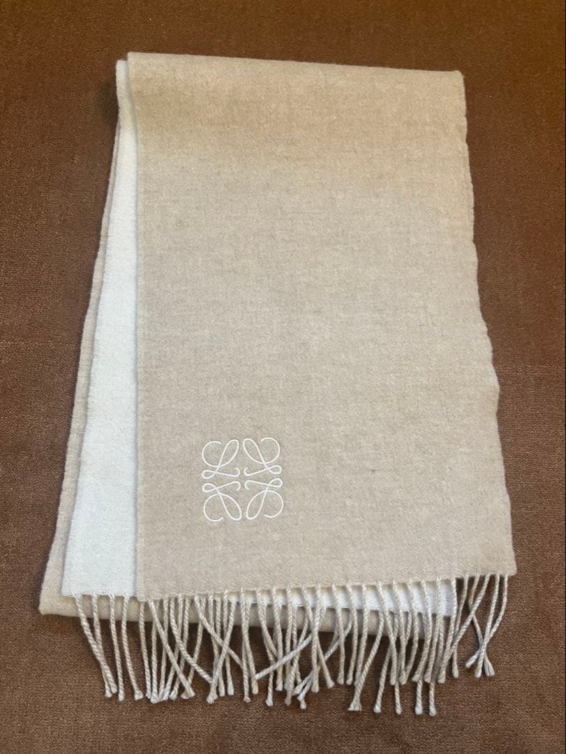 LOEWE リバーシブルマフラー ホワイト/ベージュ