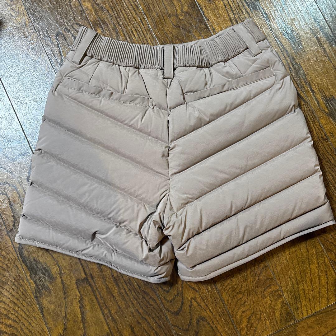 新品タグ付ダウンパンツ茶1PIU1UGUALE3 ウノピゥウノウグァーレトレ