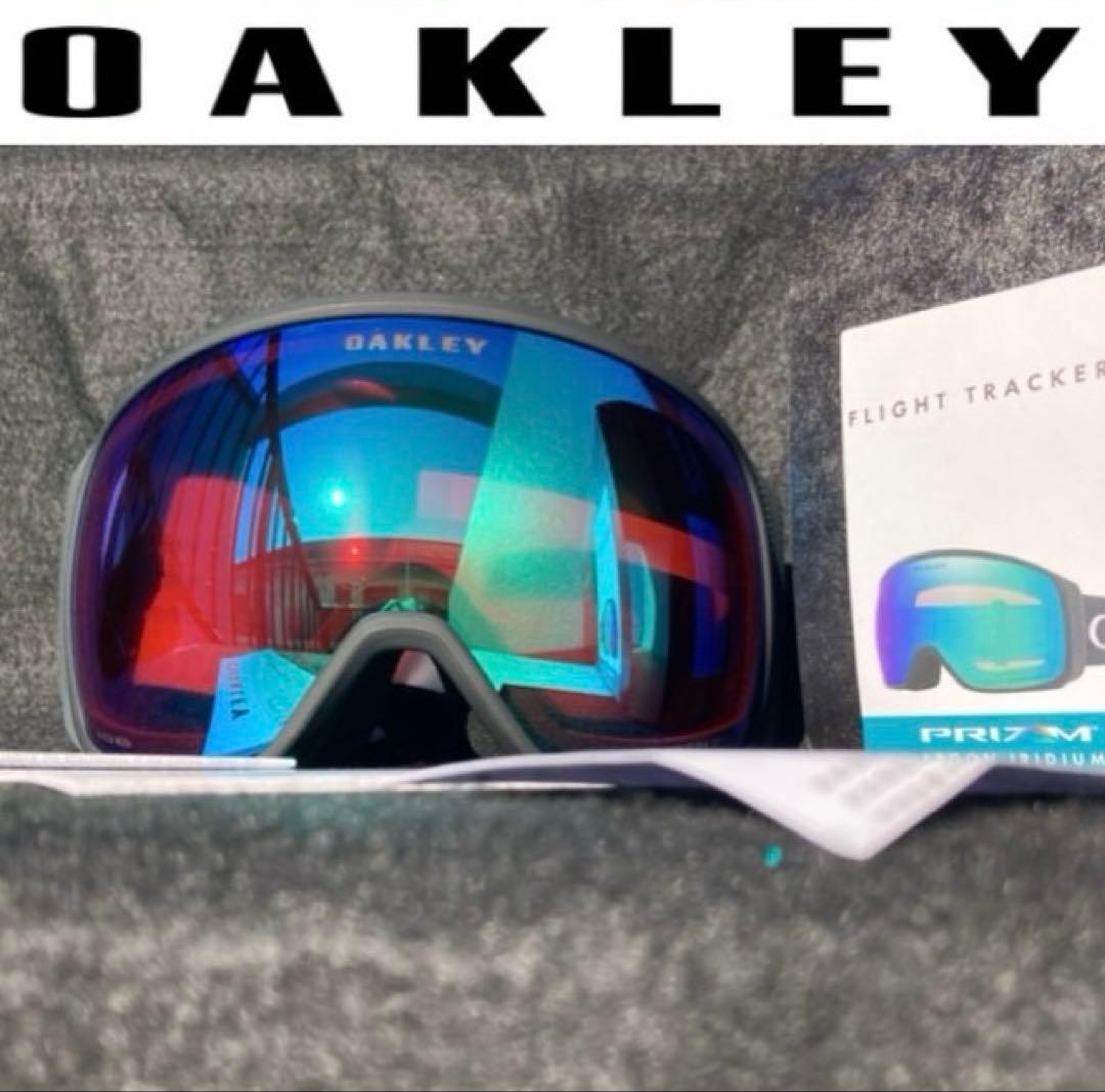 フライトトラッカー ゴーグル　オークリー　スノーボード用　スノーゴーグル