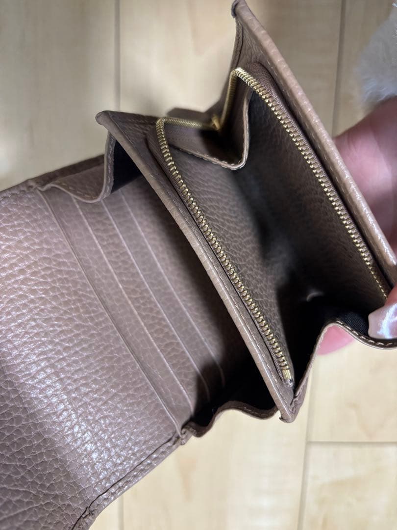 GUCCI ピンクブラウン 二つ折り財布