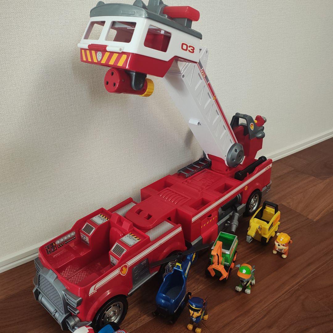 パウ・パトロール アルティメットファイヤートラック スペシャルセット+おまけ