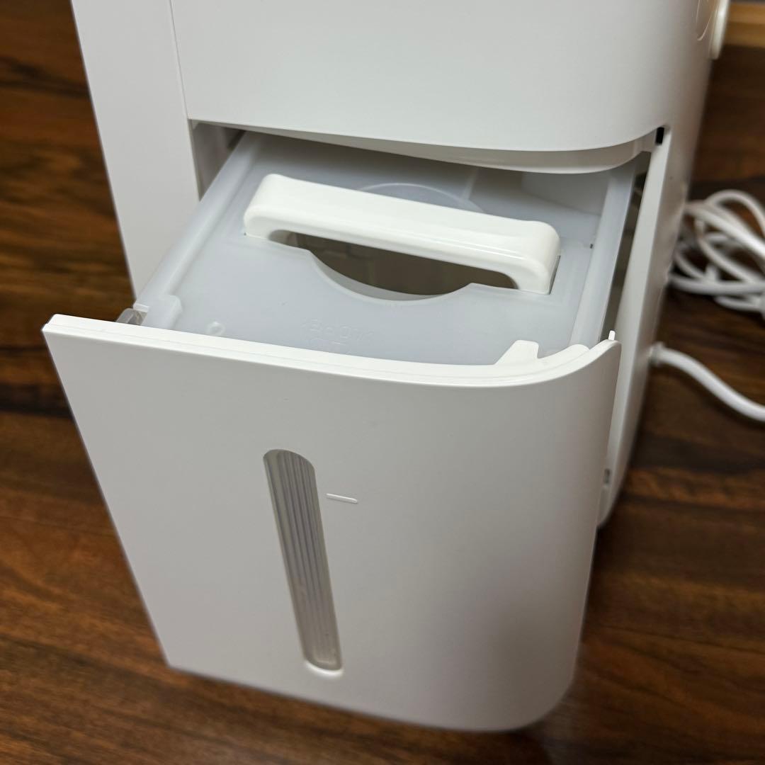 【美品】SHARP 除湿機 CV-P71-W