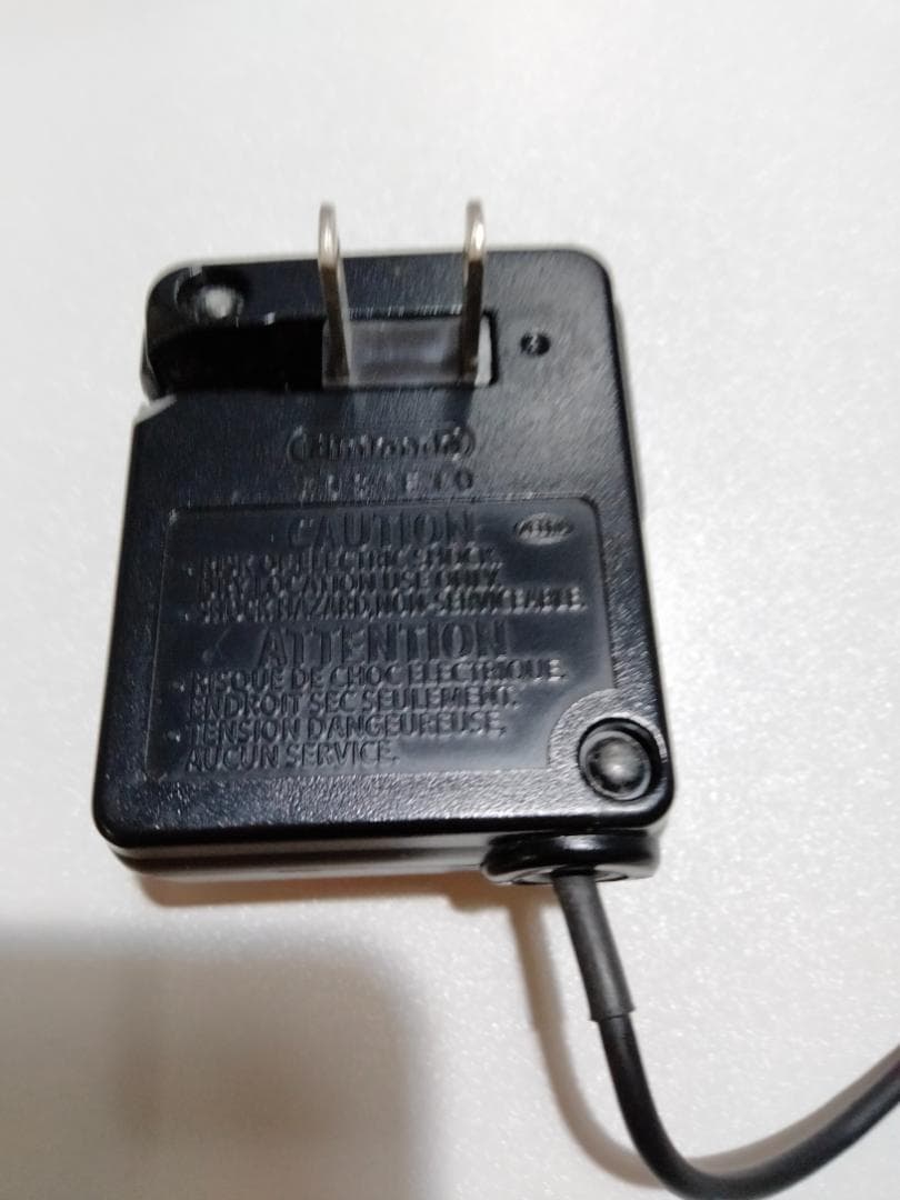 （中古）ゲームボーイアドバンスsp本体＋充電器