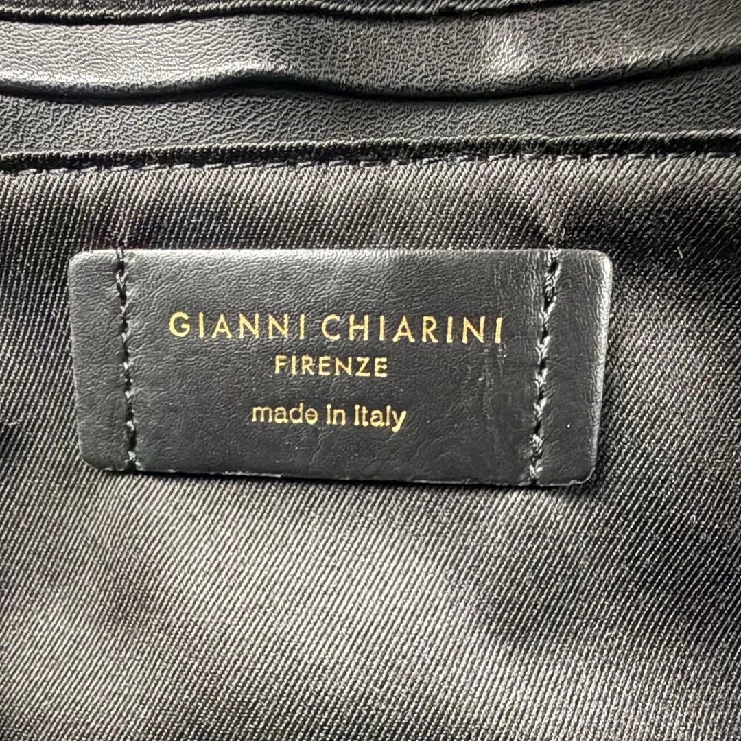 未使用級✨GIANNI CHIARINI ショルダーバッグ アリファM