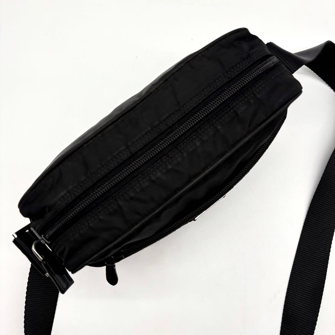 【極美品】PRADA カメラ ショルダーバッグ テスートナイロン レザー 黒