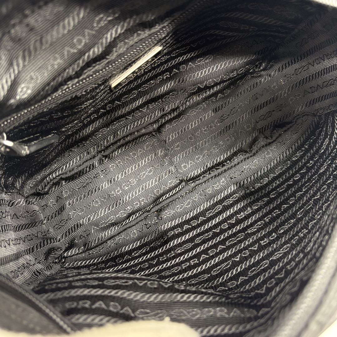 【極美品】PRADA カメラ ショルダーバッグ テスートナイロン レザー 黒