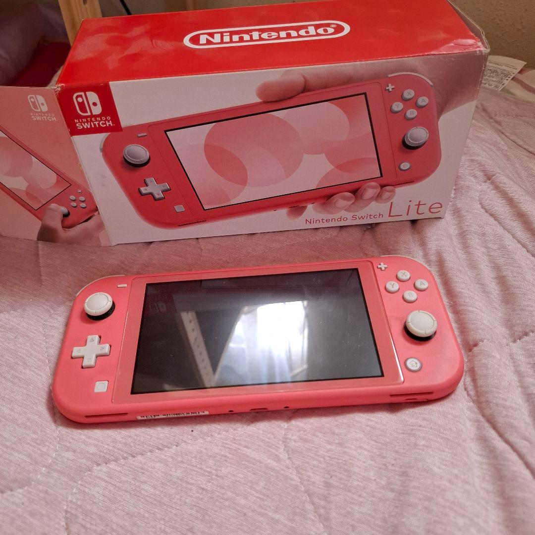 Nintendo Switch LITE コーラル 箱付き