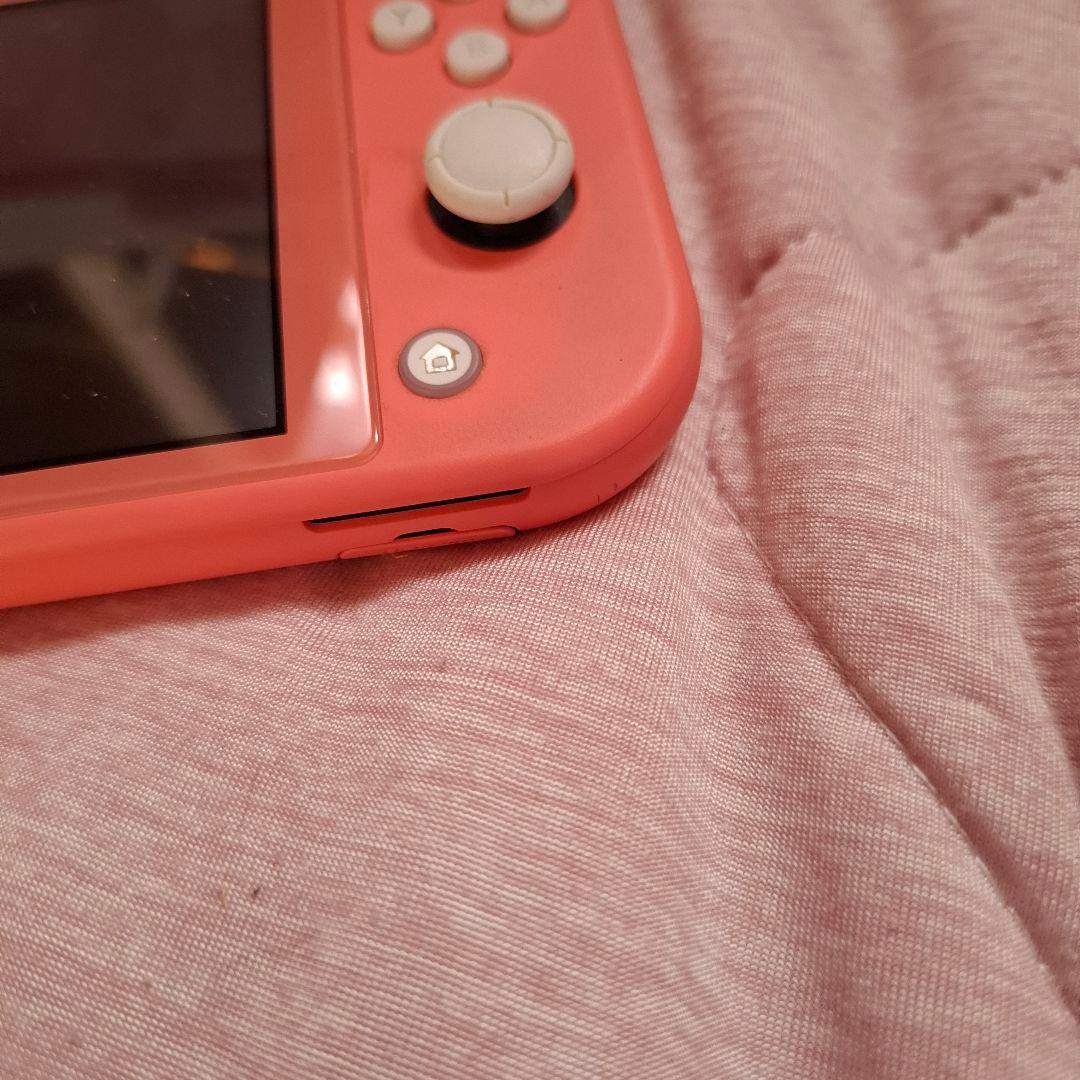 Nintendo Switch LITE コーラル 箱付き