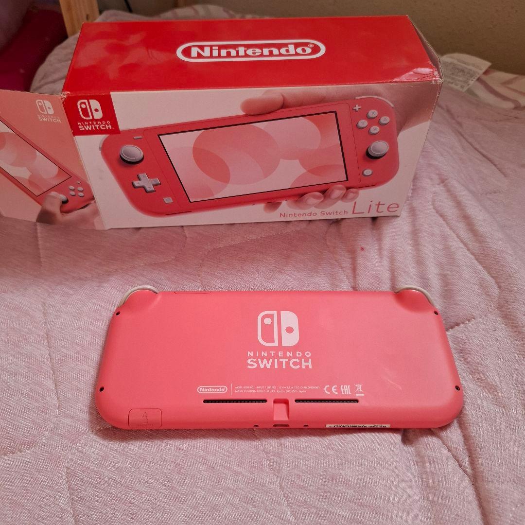 Nintendo Switch LITE コーラル 箱付き