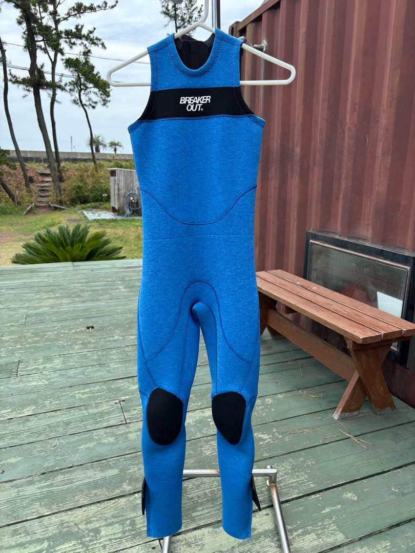 KIDS ウエットスーツ！BREAKER OUT セットアップ140cm