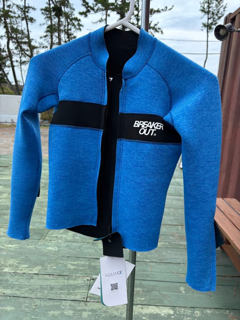 KIDS ウエットスーツ！BREAKER OUT セットアップ140cm