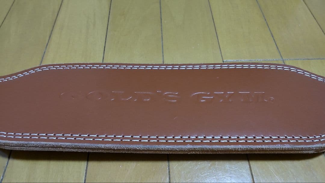 ゴールドジム（GOLD'S GYM）　プロレザーベルト　Mサイズ