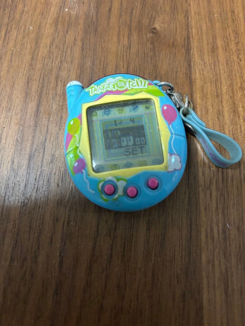 たまごっち　connection V3？　コネクション　海外版　正規品　風船