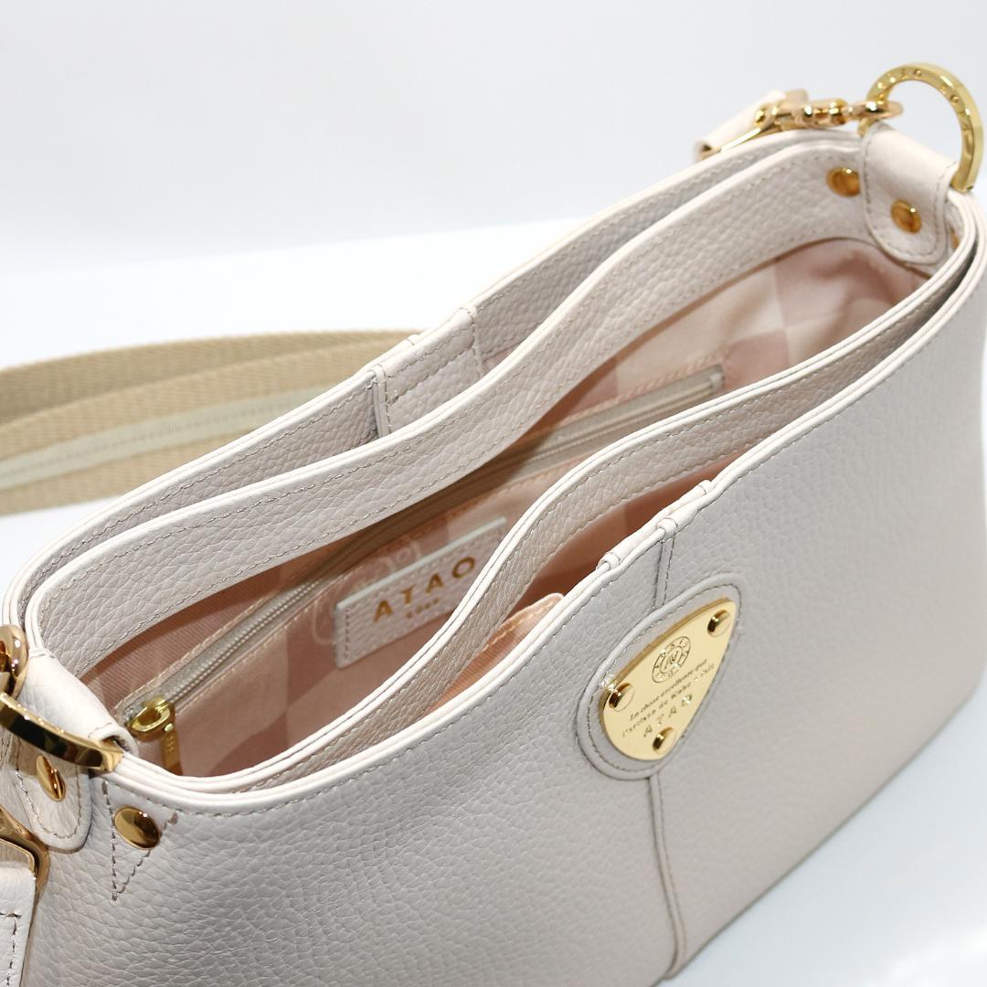 【極美品】ATAO chivy+ 2Way バッグ レザー ショルダーバッグ 白
