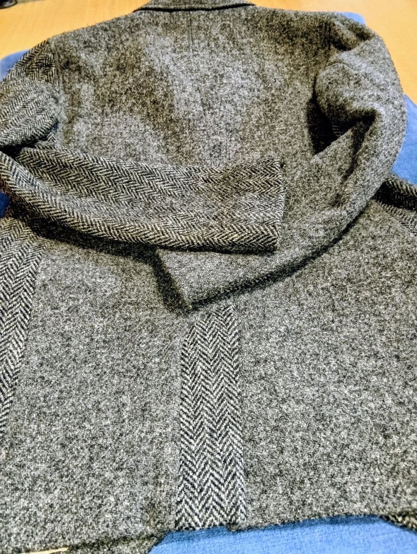 ハリスツィード ヘリンボーン テーラードジャケット　ロストヒルズ