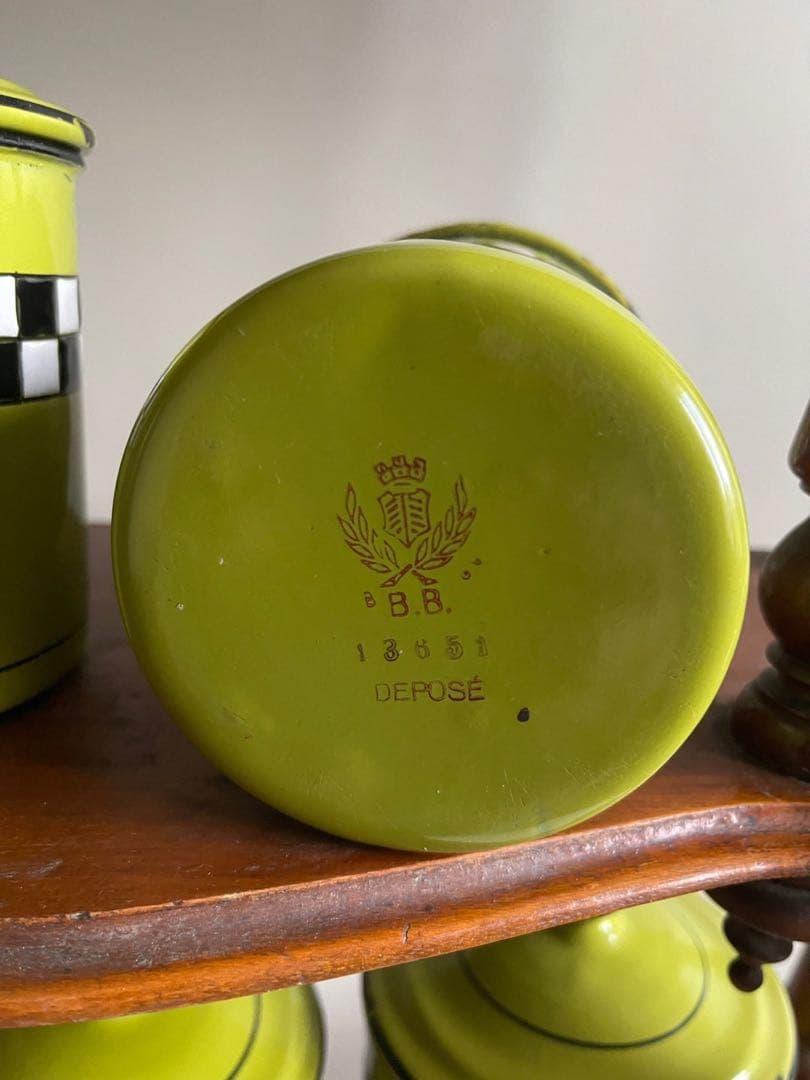 yu_and_a お28】60 フランスアンティーク　キャニスター