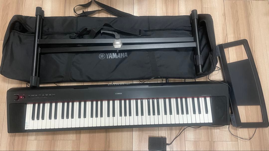YAMAHA NP-31 電子ピアノ スタンド・ペダル・アダプター付き