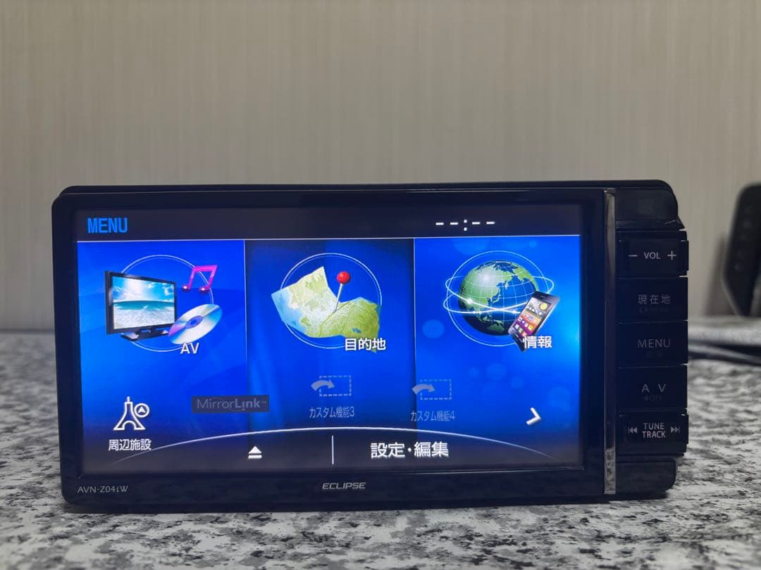 カーナビ AVN-Z04iw
